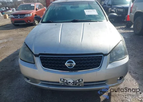 2005 Nissan Altima 2.5 S from USA, damaged, VIN 1N4AL11D85N410967